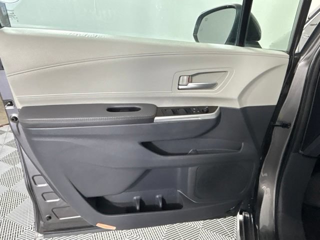 Used 2023 Toyota Sienna XLE AWD/4WD image 11