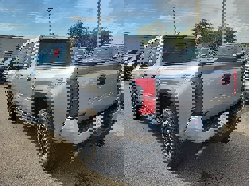 New 2025 Toyota Tacoma TRD Off-Road w/ TRD Off Road Premium Package image 4