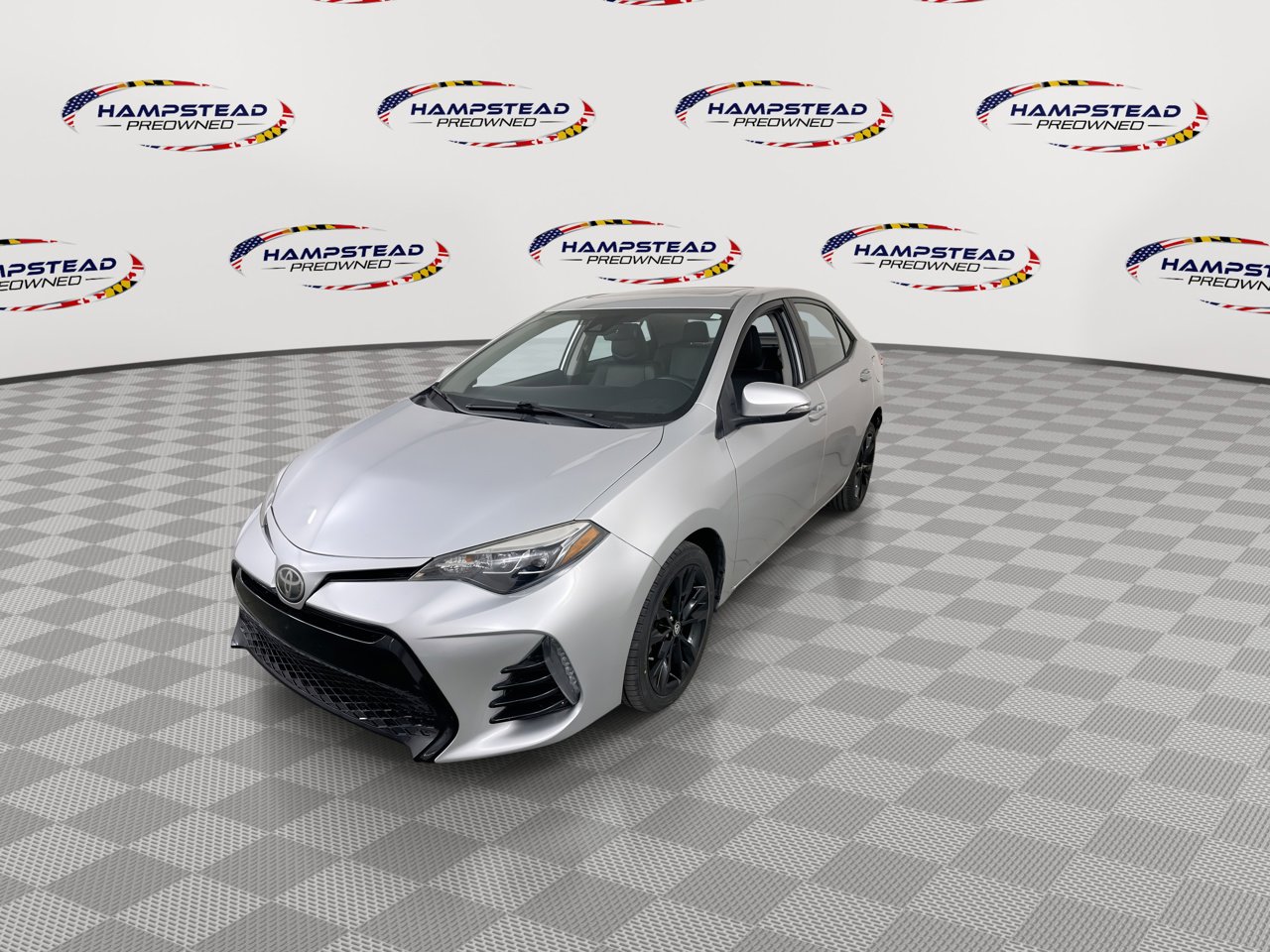 Used 2017 Toyota Corolla XSE image 4