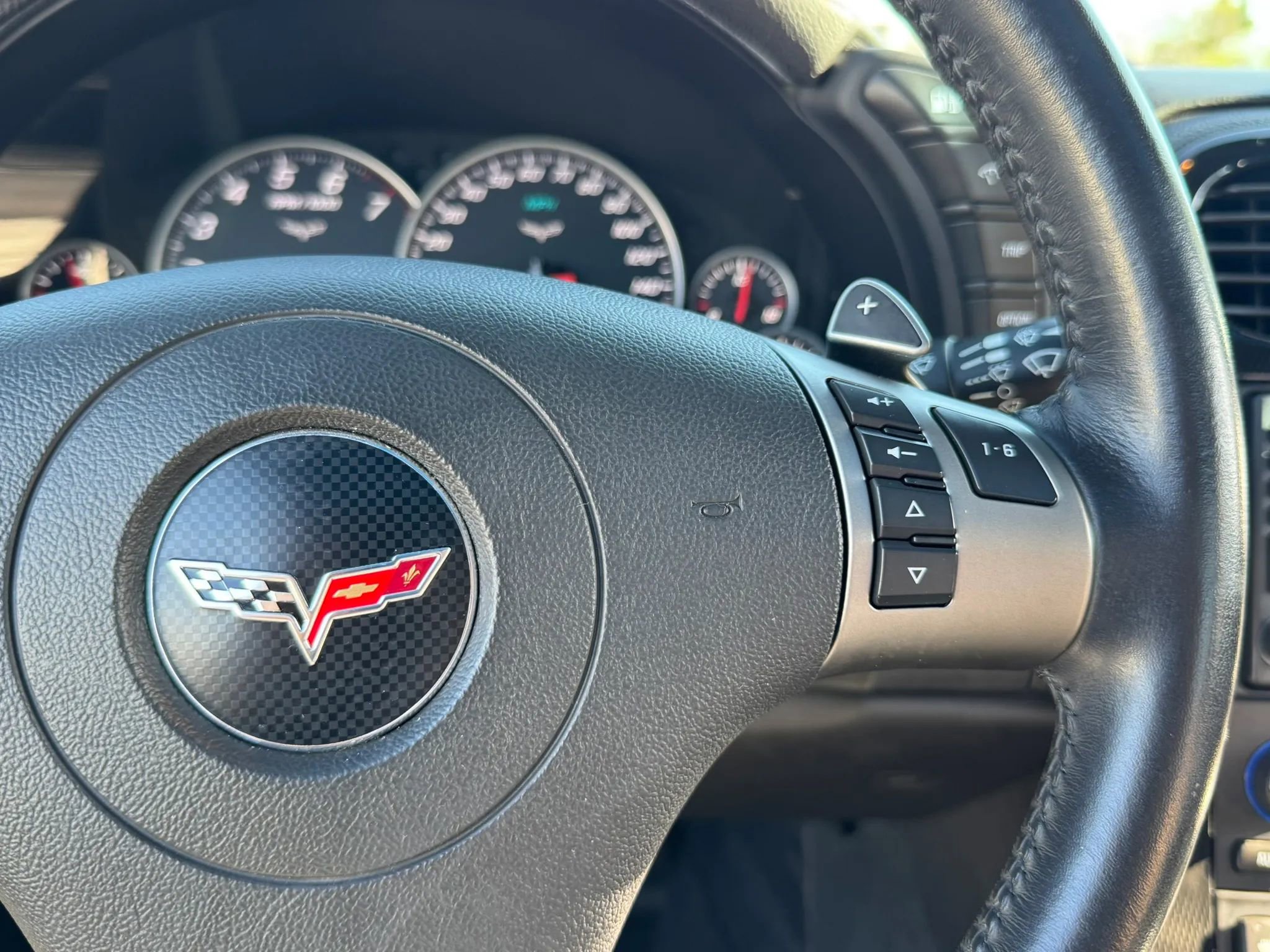 Used 2008 Chevrolet Corvette Coupe w/ Preferred Equipment Group RWD image 31