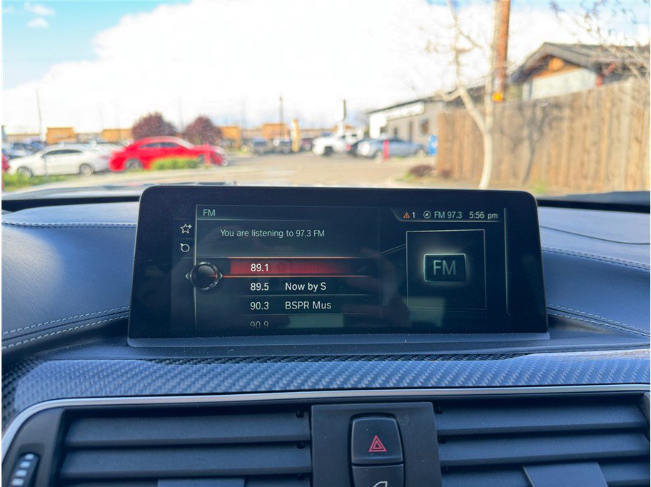 Used 2017 BMW M3 RWD image 22