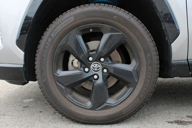 Used 2019 Toyota RAV4 XSE image 39