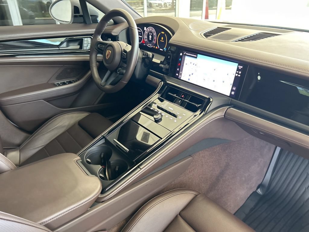 Used 2024 Porsche Panamera 4 AWD/4WD image 20