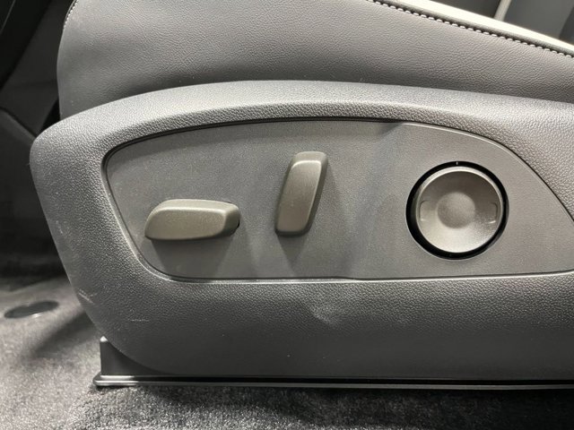 New 2025 Honda Prologue Touring image 12