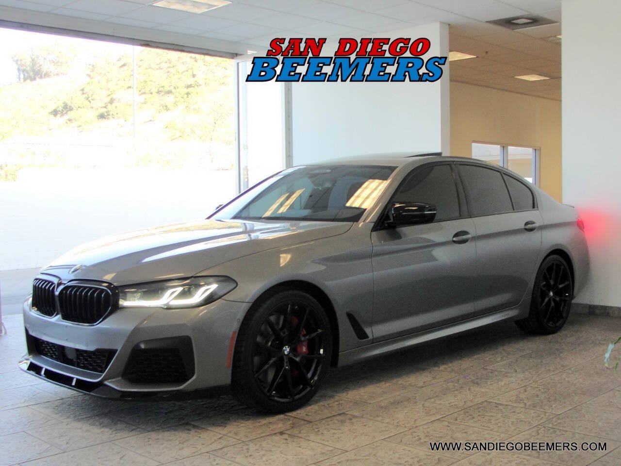 Used 2023 BMW 540i w/ M Sport Package RWD image 30