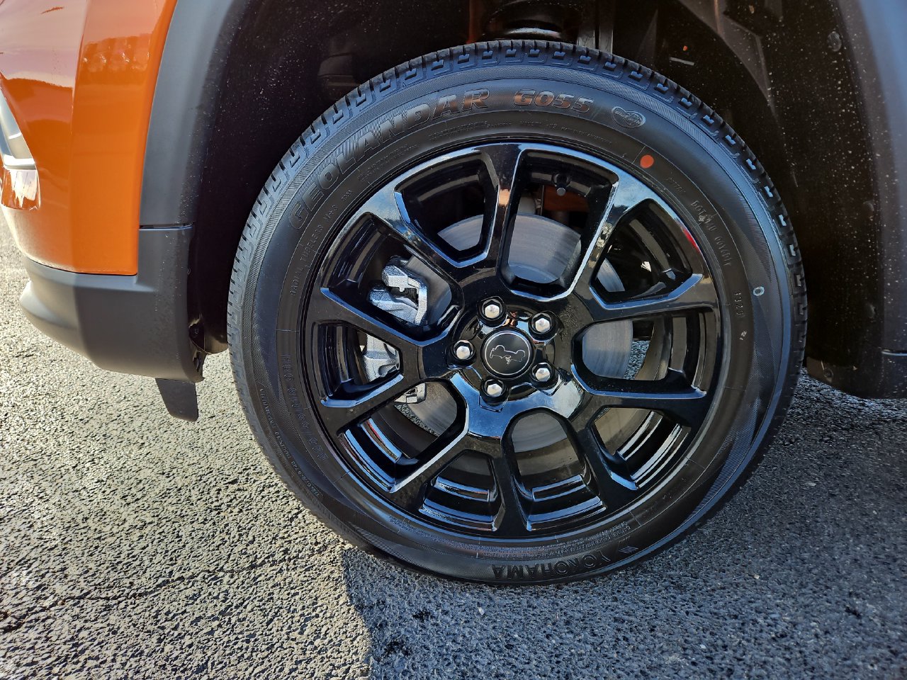 New 2026 Jeep Compass Latitude w/ Sun and Sound Group AWD/4WD image 9