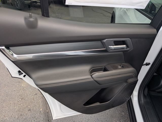 New 2027 GMC Terrain Elevation w/ Elevation Premium Package AWD/4WD image 10