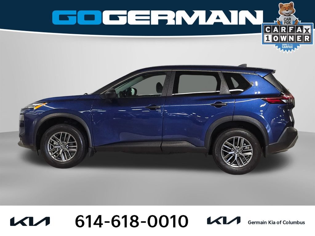 Used 2023 Nissan Rogue S AWD/4WD image 11