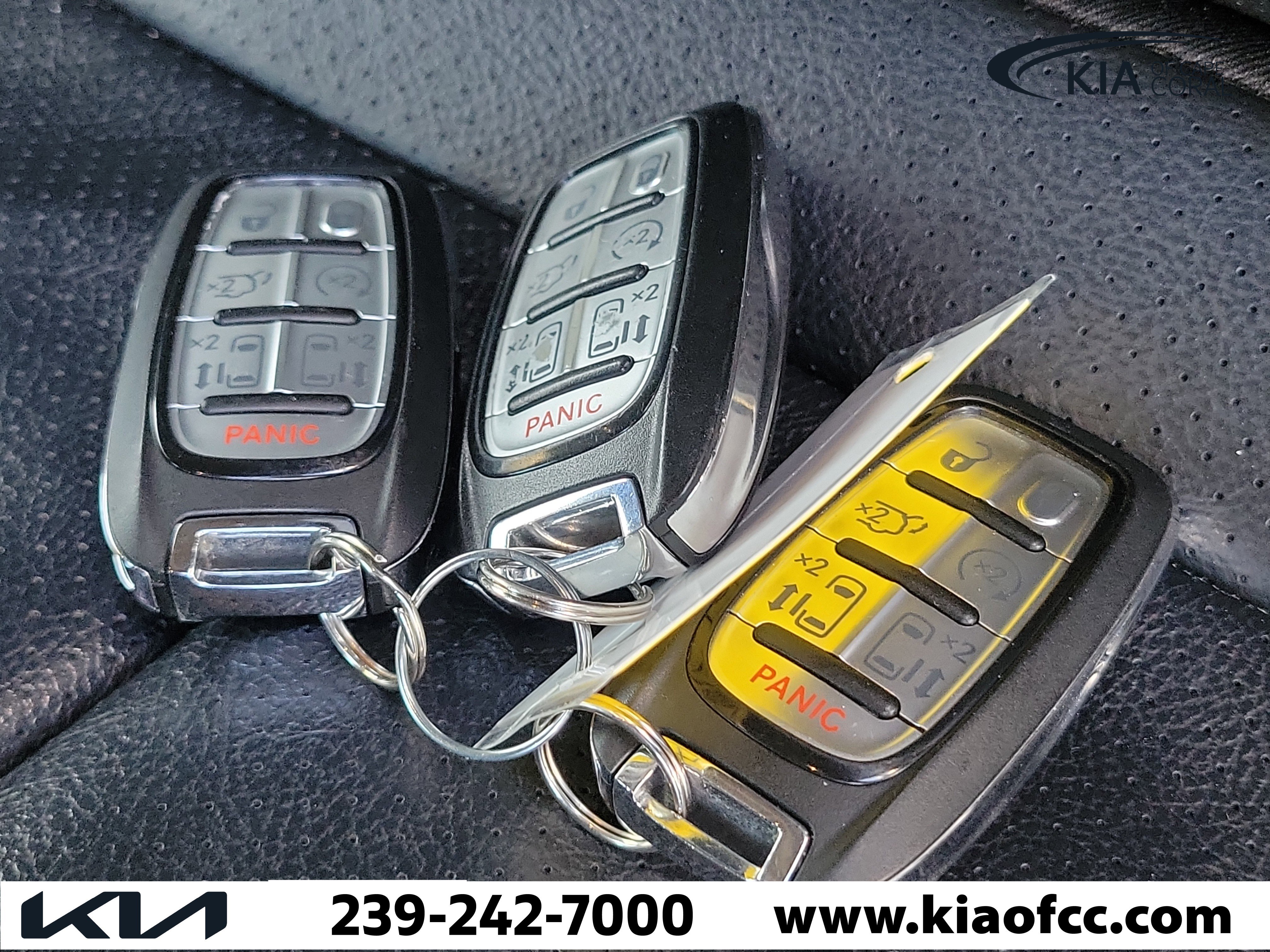 Used 2020 Chrysler Pacifica Touring-L image 34