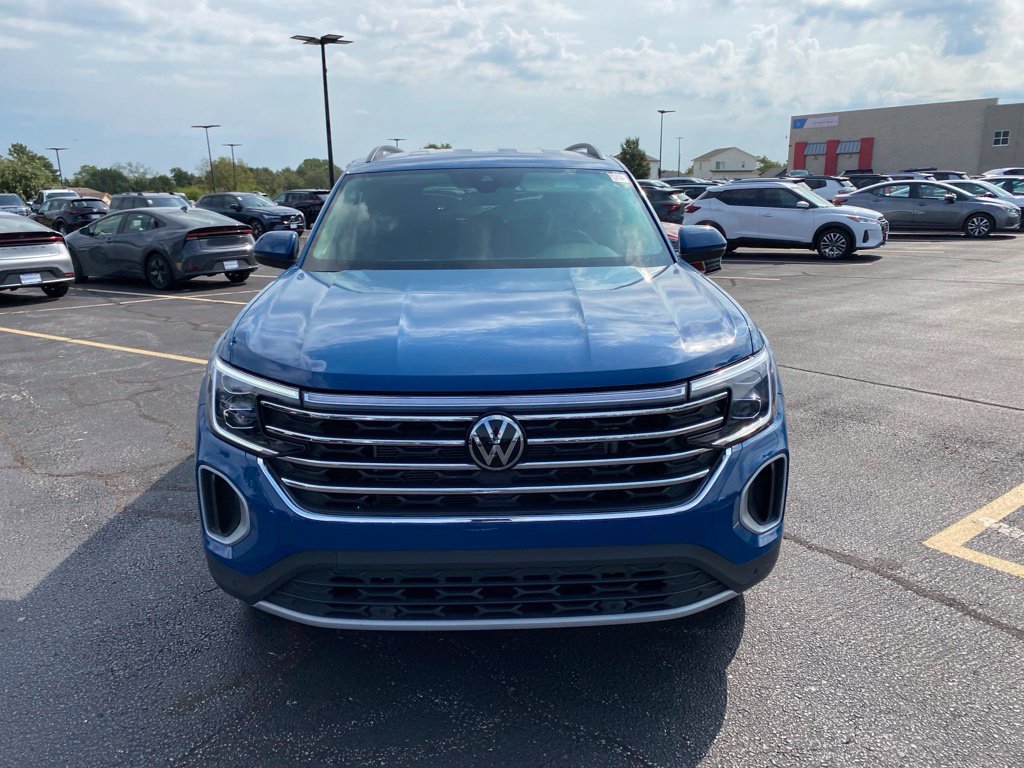 Used 2026 Volkswagen Atlas SE AWD/4WD image 5