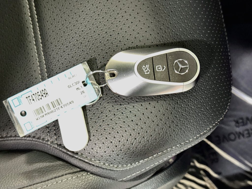 Certified 2026 Mercedes-Benz GLC 300 4MATIC image 39