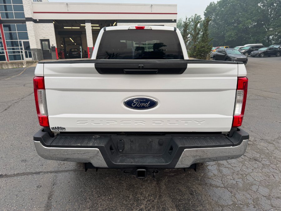 Used 2019 Ford F250 XLT AWD/4WD image 4