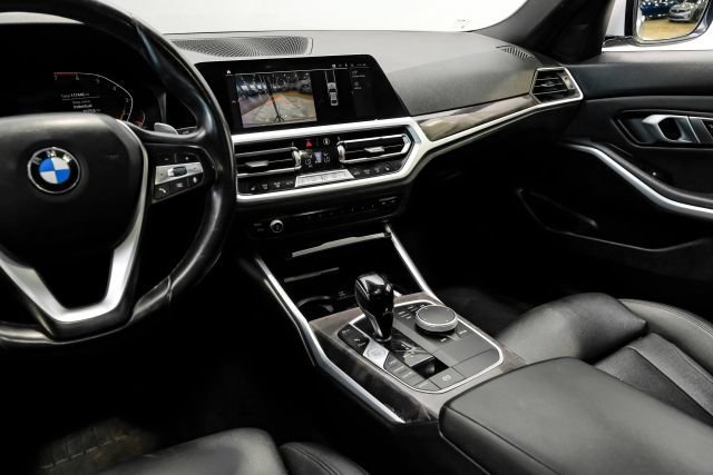 Used 2020 BMW 330i Sedan w/ Convenience Package RWD image 27