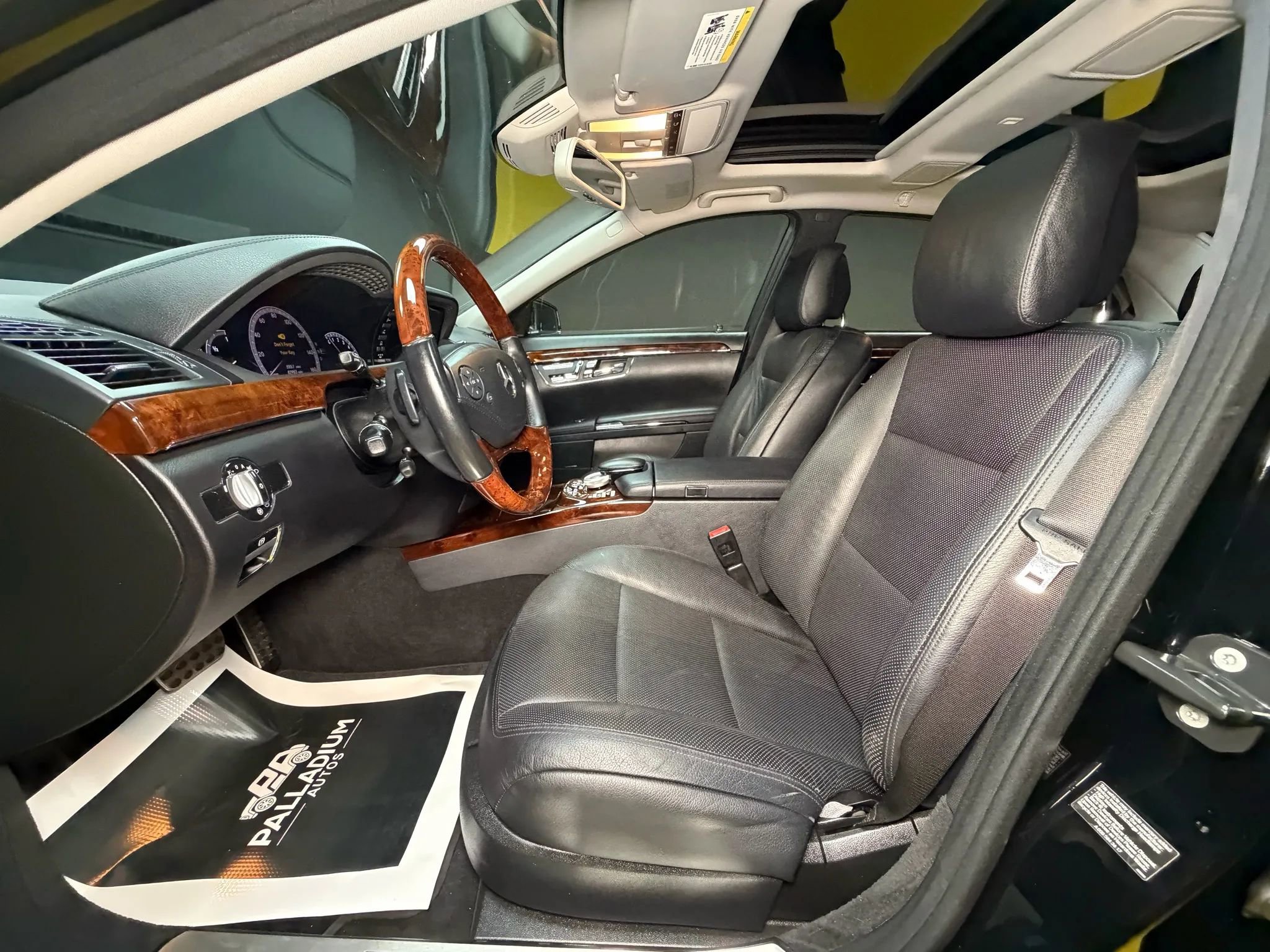 Used 2013 Mercedes-Benz S 550 w/ Sport Pkg Plus One image 53