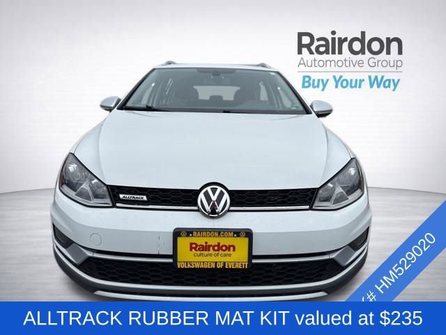 Used 2017 Volkswagen Golf Alltrack SE image 2