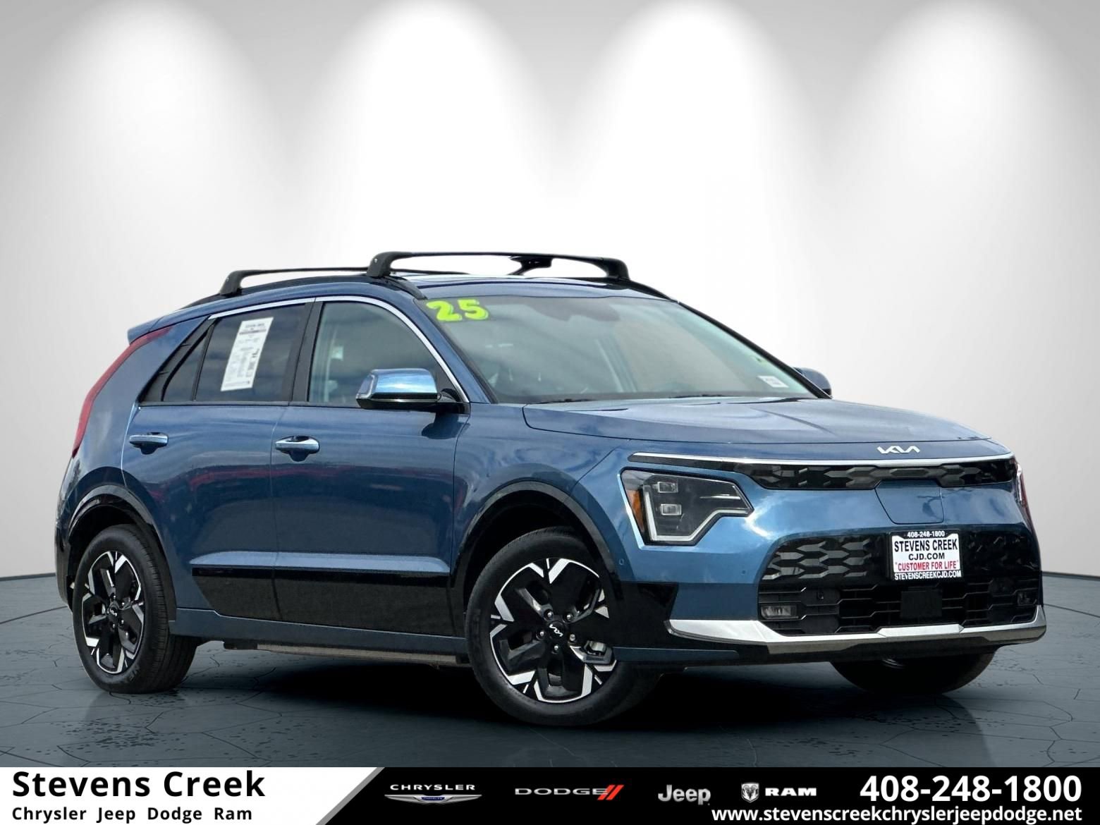 Used 2025 Kia Niro Wave w/ Wave Preserve Package FWD image 1