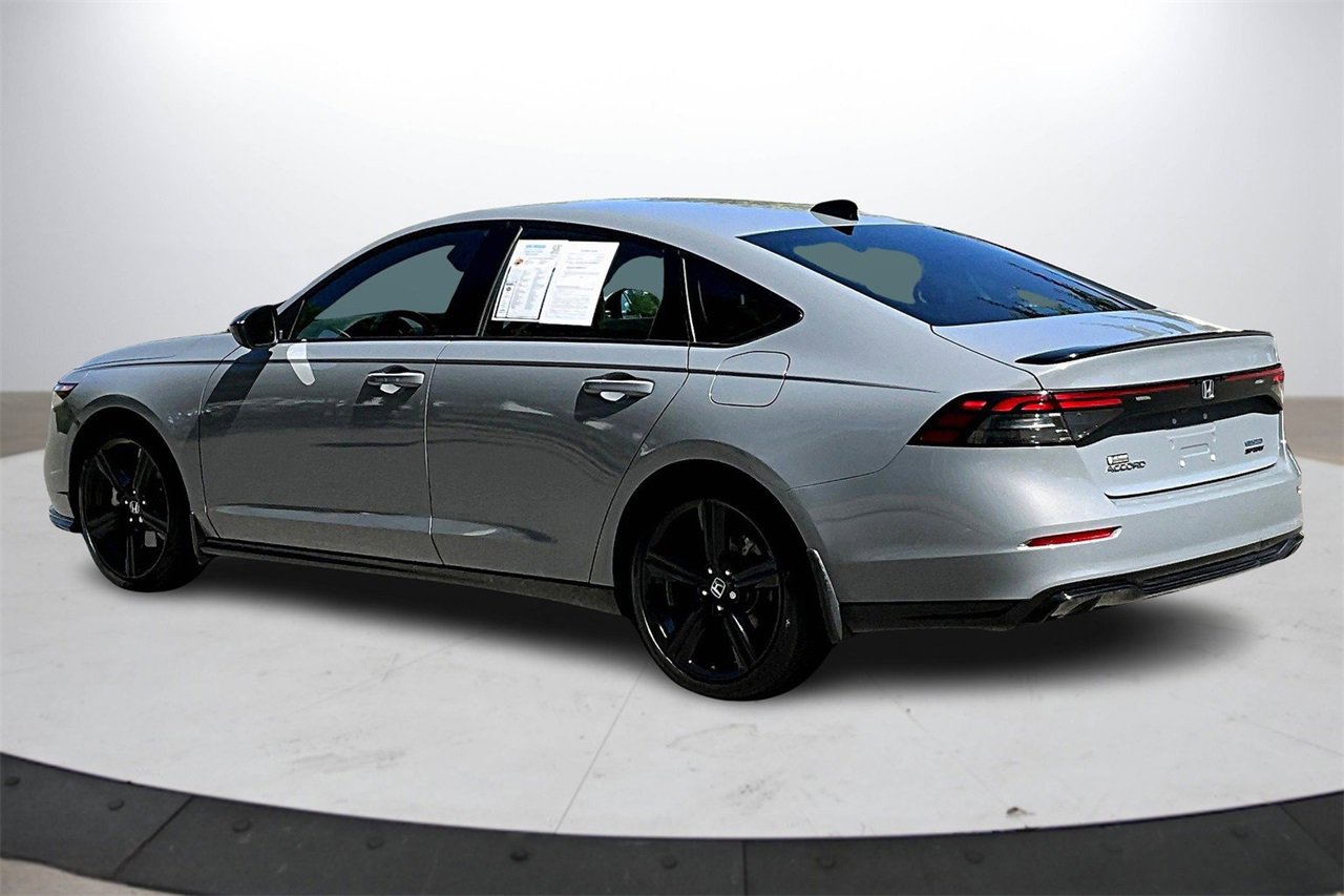Used 2023 Honda Accord Sport image 6