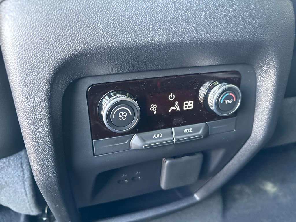 New 2026 Buick Enclave Sport Touring w/ Power Package FWD image 41