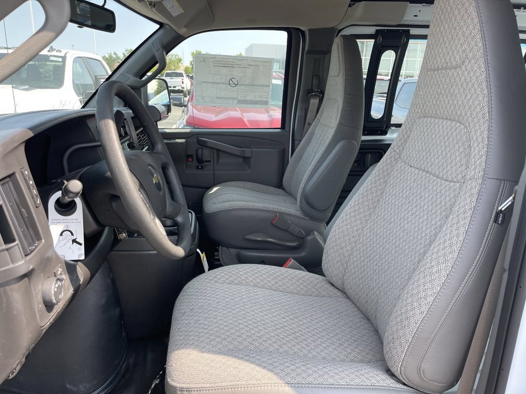 New 2025 Chevrolet Express 3500 Extended w/ Driver Convenience Package RWD image 7