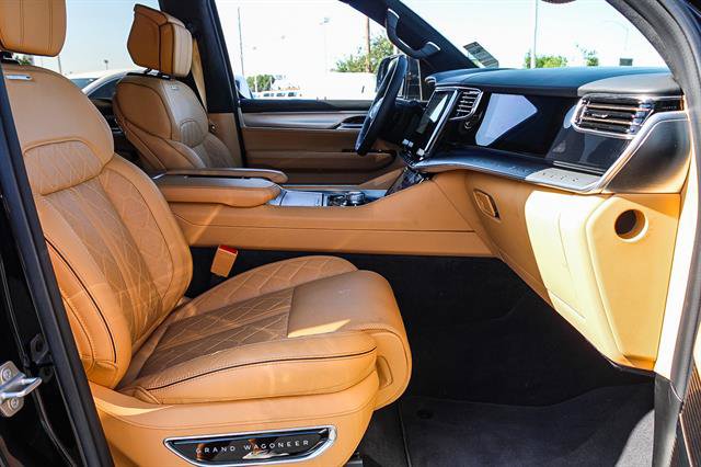 New 2023 Jeep Grand Wagoneer Series III image 19