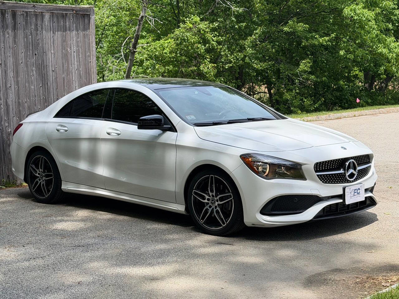 Used 2019 Mercedes-Benz CLA 250 4MATIC image 4