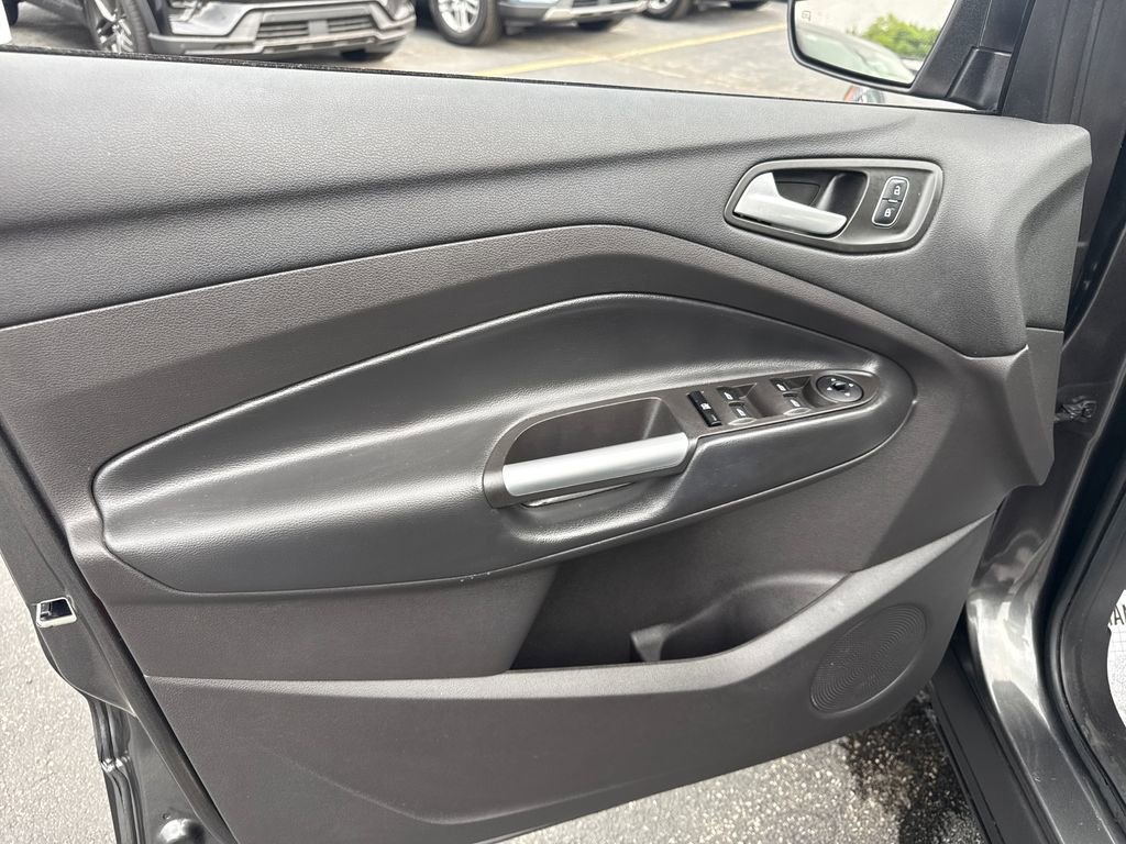 Used 2018 Ford Escape SEL FWD image 26