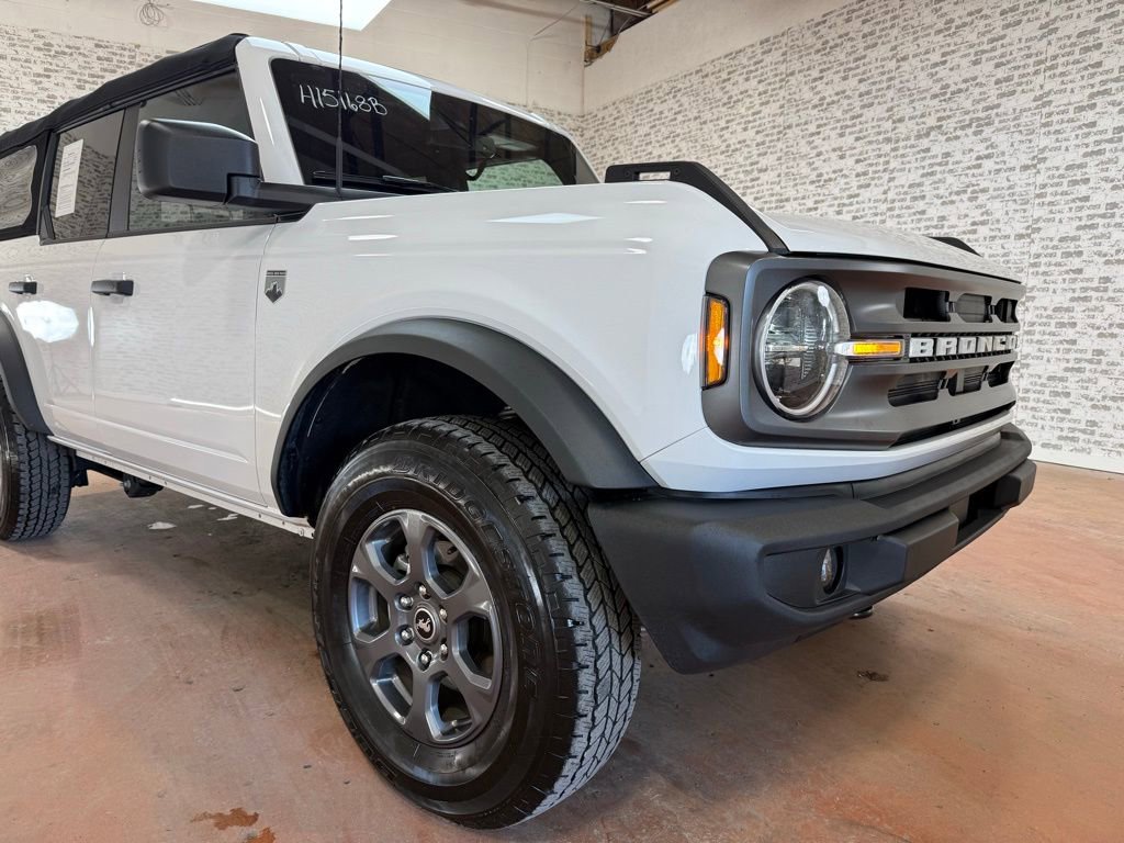 Used 2024 Ford Bronco Big Bend image 9