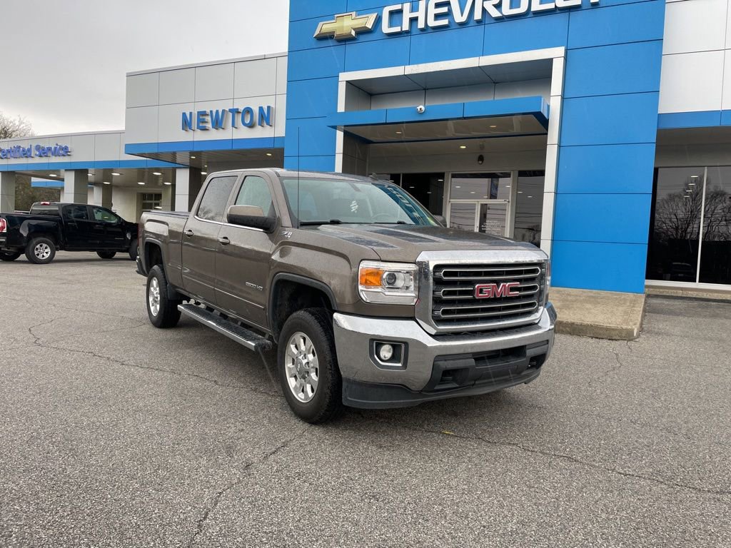 Used 2015 GMC Sierra 2500 SLE image 2