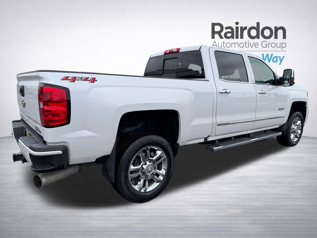 Used 2019 Chevrolet Silverado 2500 High Country w/ Duramax Plus Package image 9