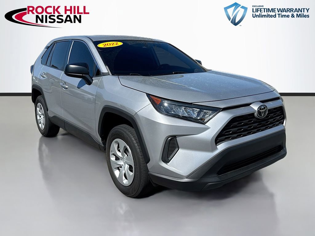 Used 2022 Toyota RAV4 LE image 1