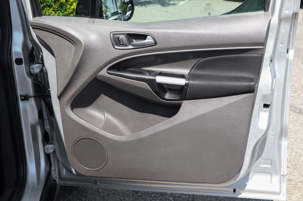 Used 2019 Ford Transit Connect XLT image 48