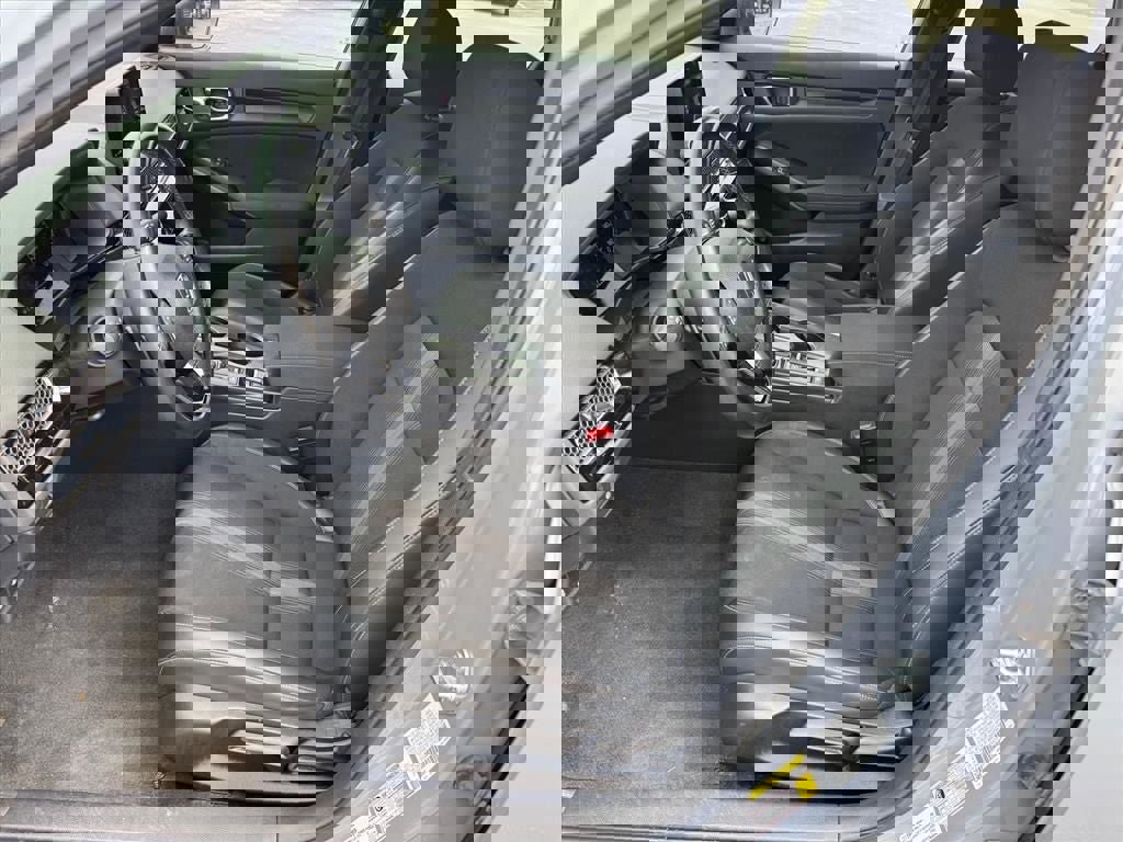 Used 2022 Honda Civic Sport image 9