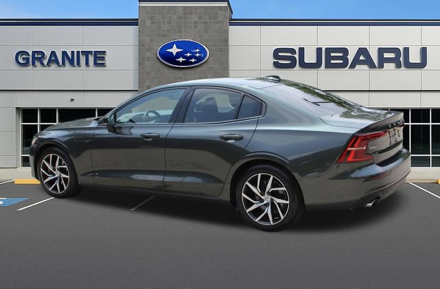 Used 2020 Volvo S60 T5 Momentum FWD image 7
