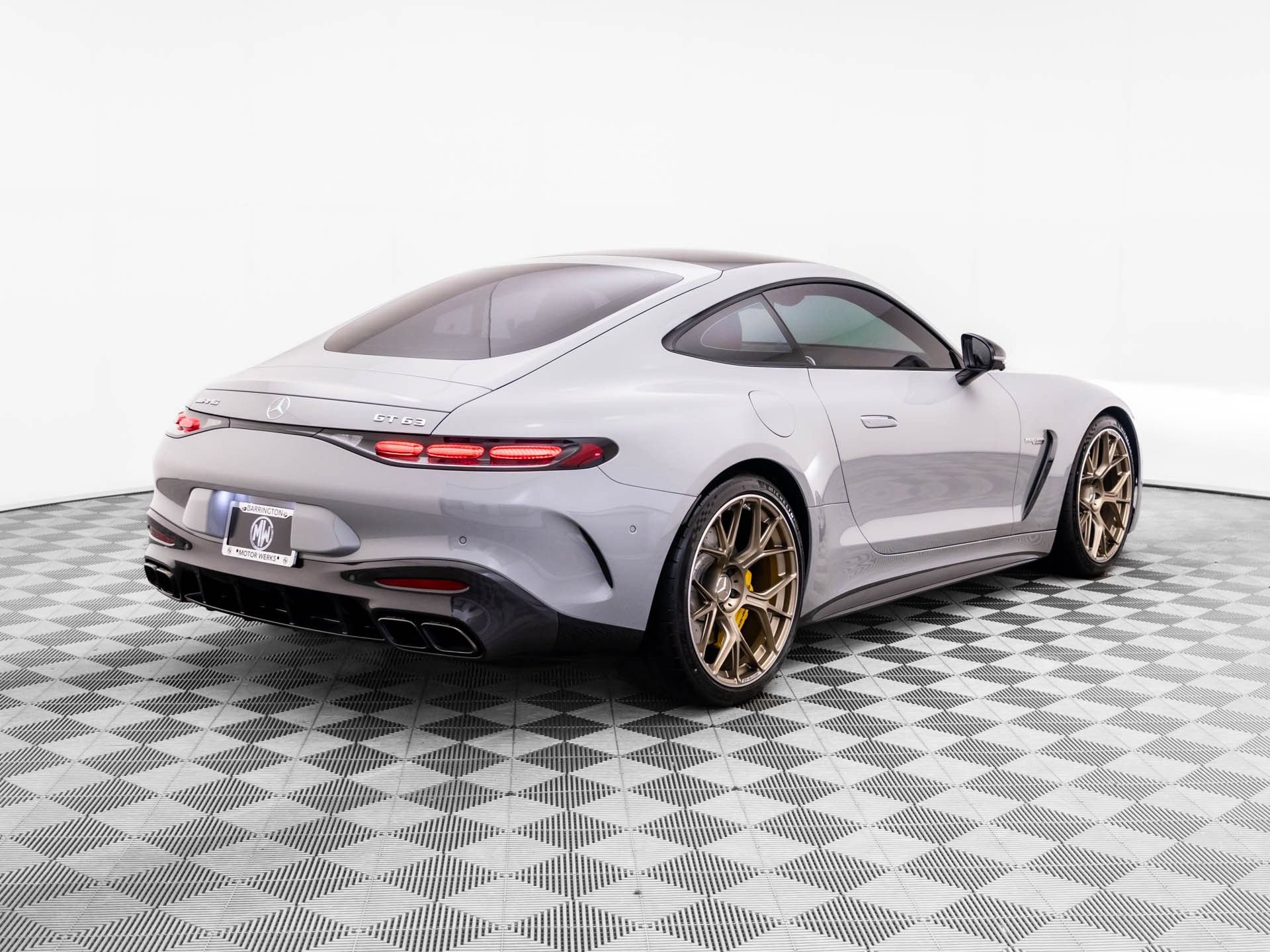 Used 2025 Mercedes-Benz AMG GT 63 image 5