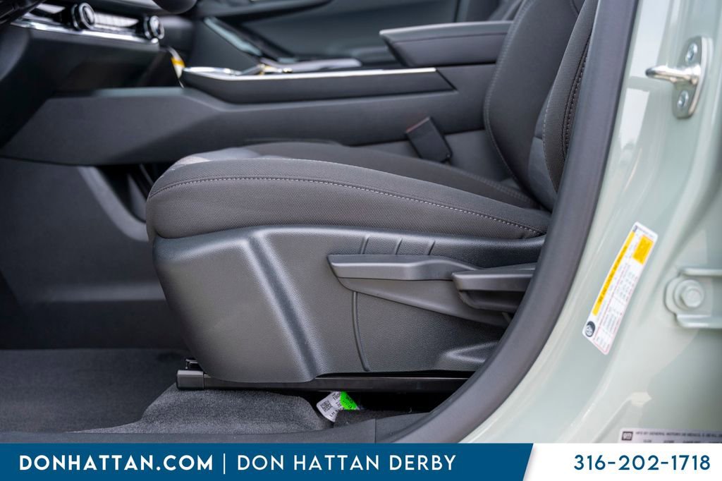 New 2026 Chevrolet Equinox LT w/ Midnight Edition image 21