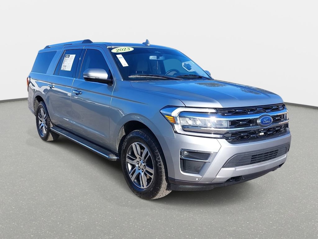 Used 2023 Ford Expedition Max Limited AWD/4WD image 3