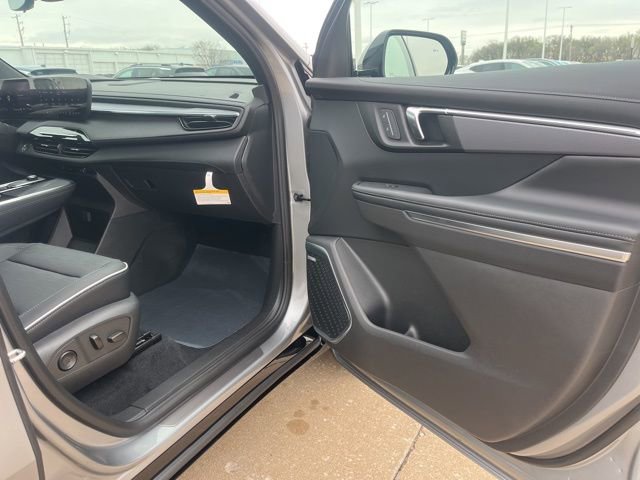 New 2026 Buick Enclave Sport Touring w/ Power Package FWD image 54
