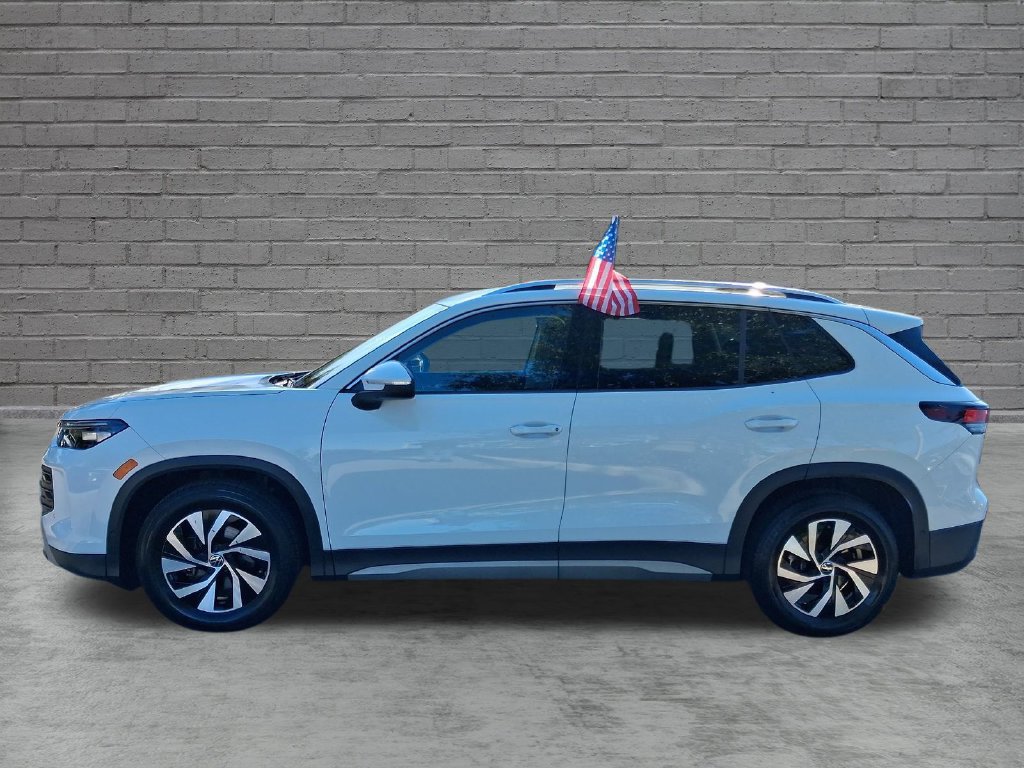 Used 2026 Volkswagen Tiguan S FWD image 5