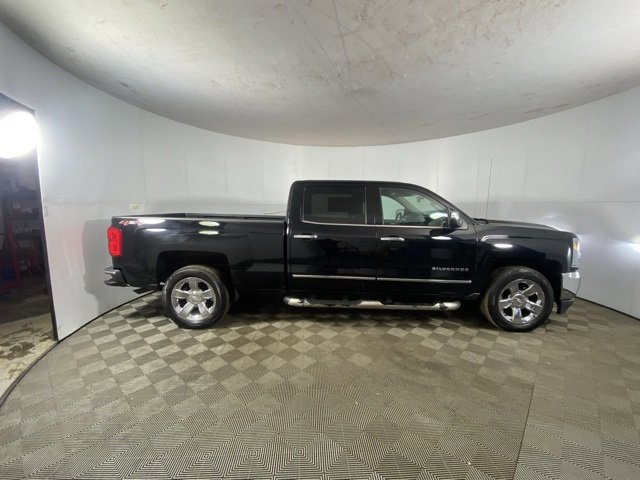 Used 2018 Chevrolet Silverado 1500 LTZ w/ Sport Package image 4