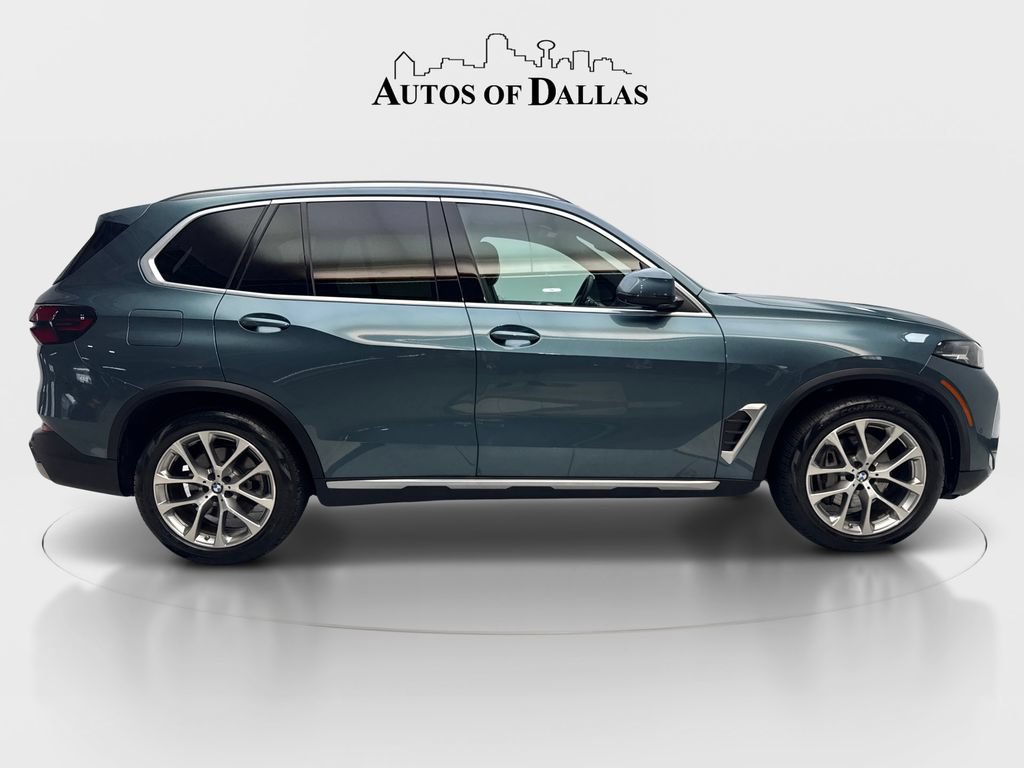 Used 2024 BMW X5 xDrive40i w/ Parking Assistance Package AWD/4WD image 10