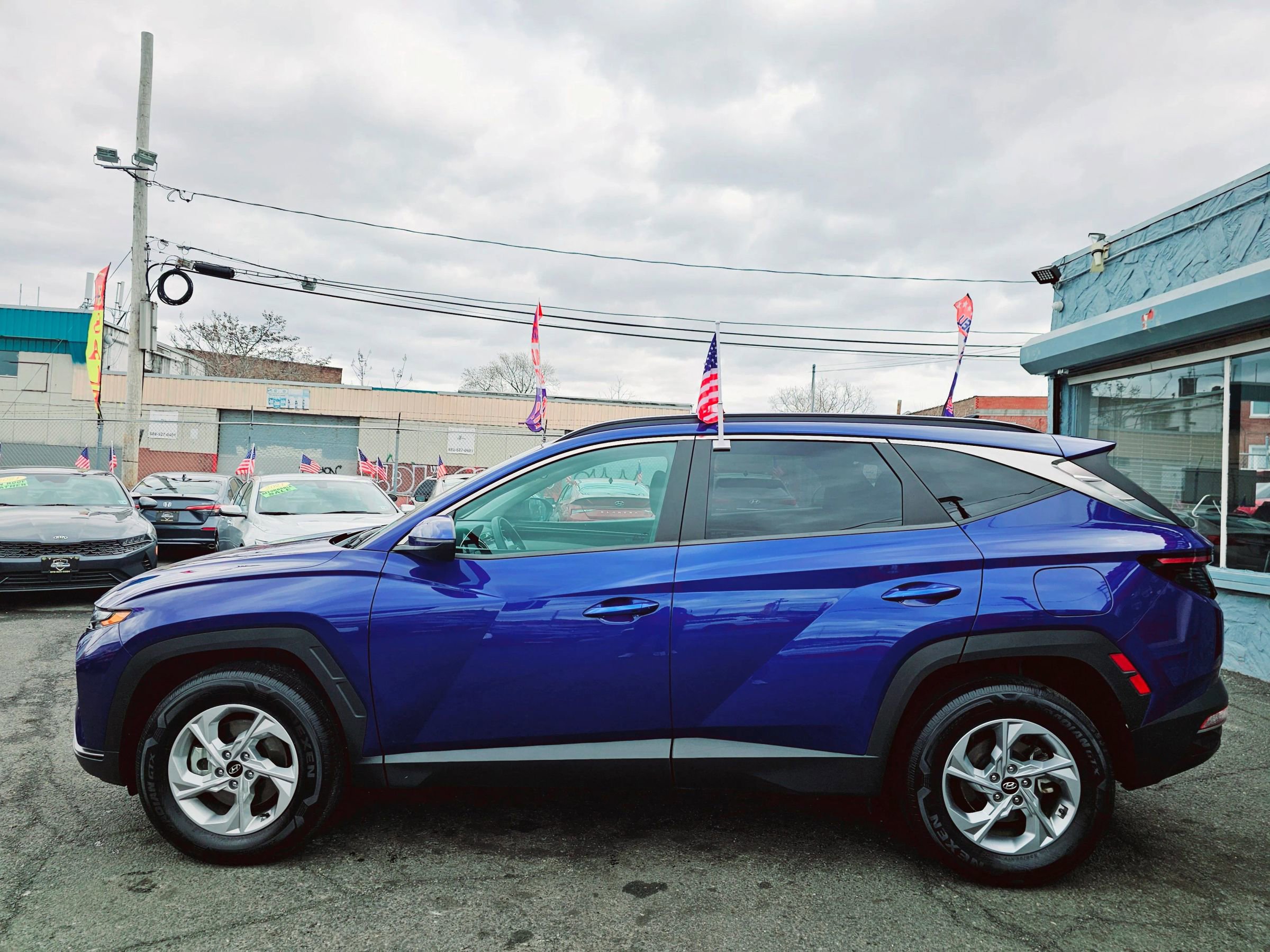 Used 2022 Hyundai Tucson SEL image 2