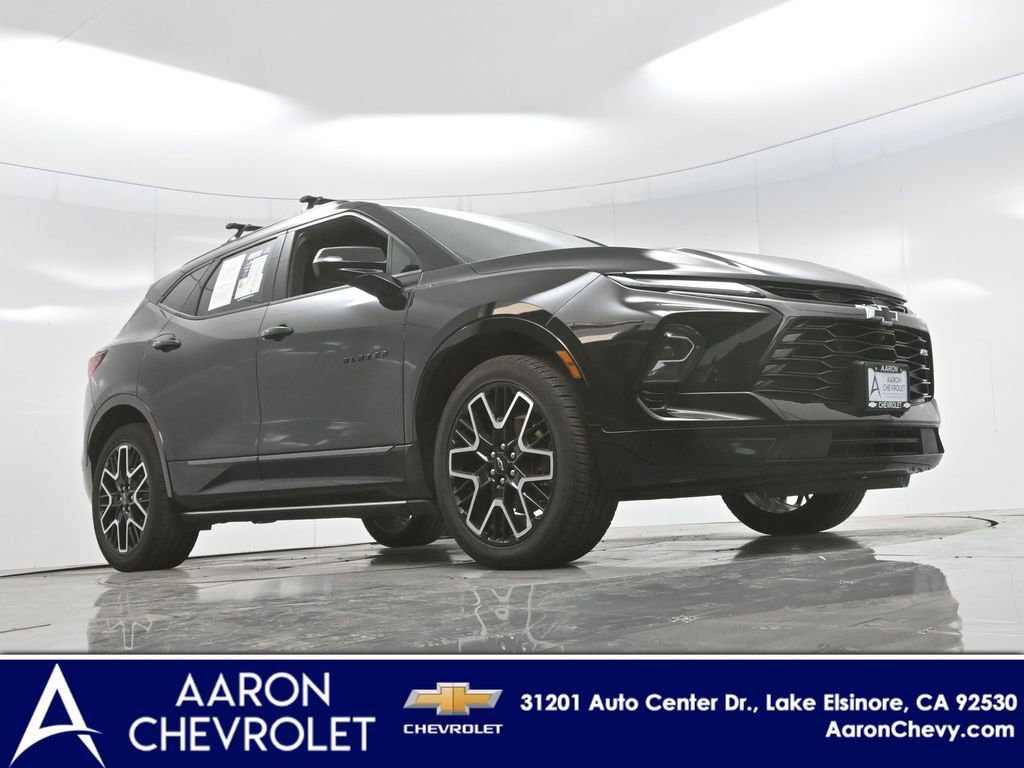 Used 2024 Chevrolet Blazer RS w/ Driver Confidence II Package image 2