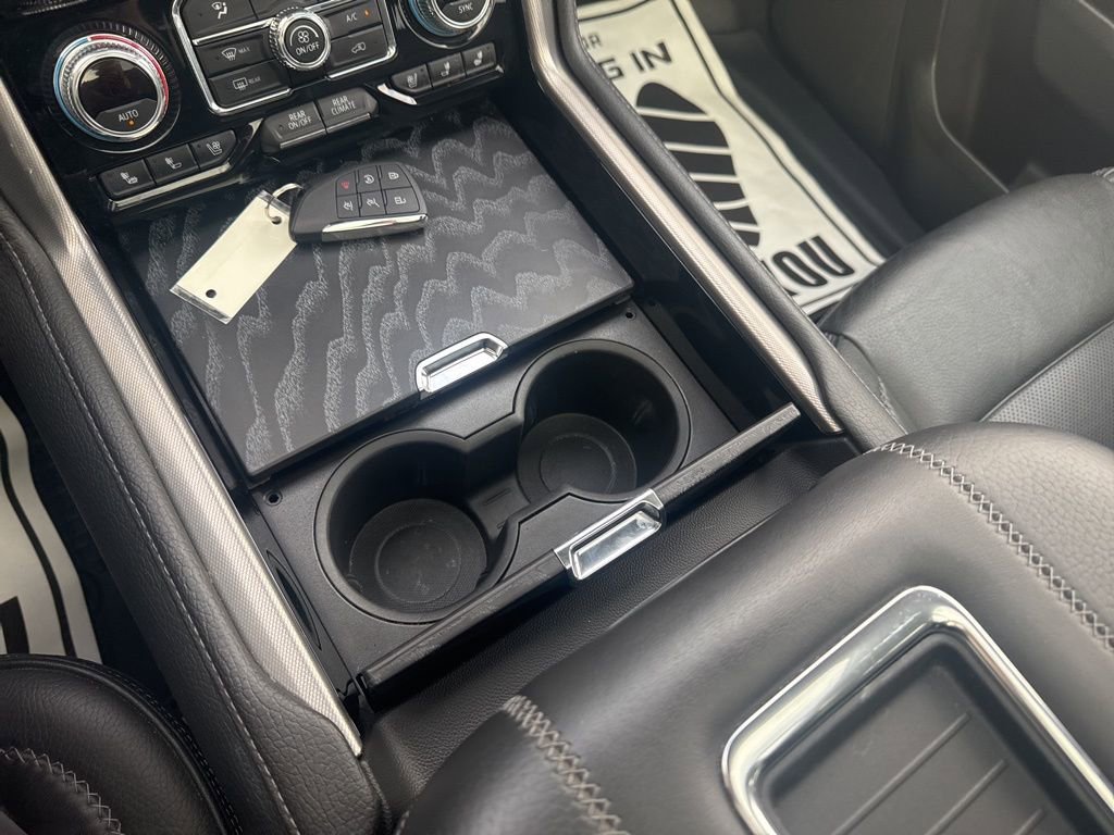 Used 2023 GMC Yukon Denali image 25