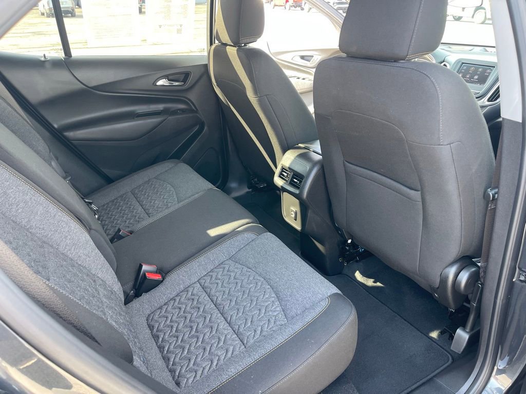 Used 2023 Chevrolet Equinox LT image 17