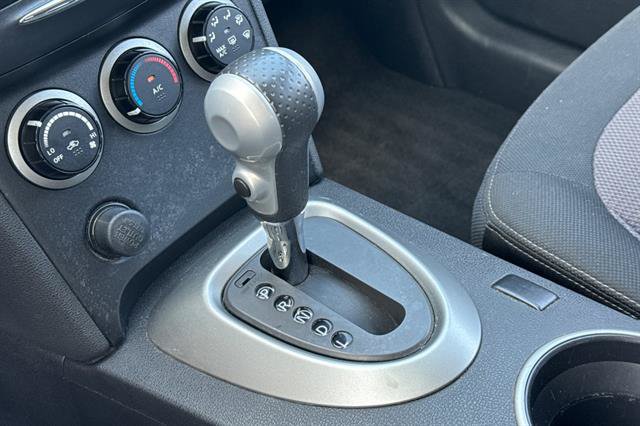 Used 2012 Nissan Rogue SV AWD/4WD image 23