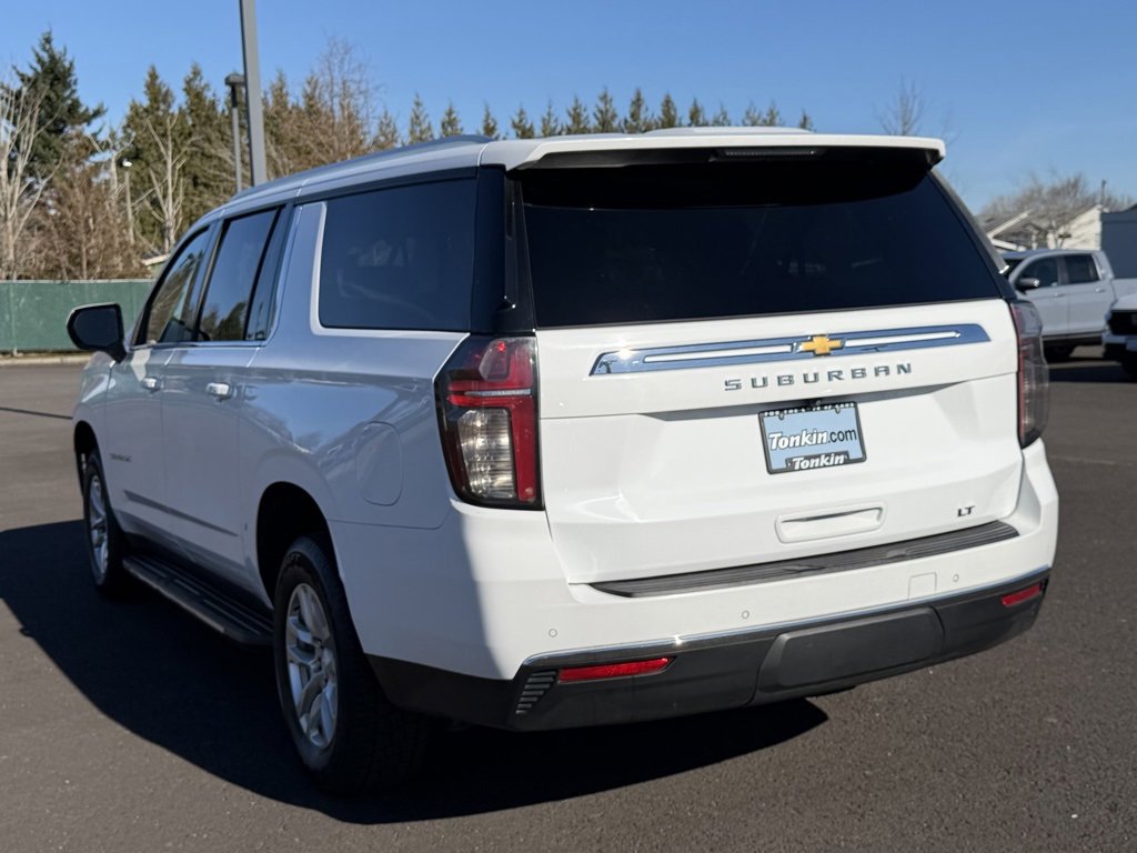 Used 2023 Chevrolet Suburban LT image 6