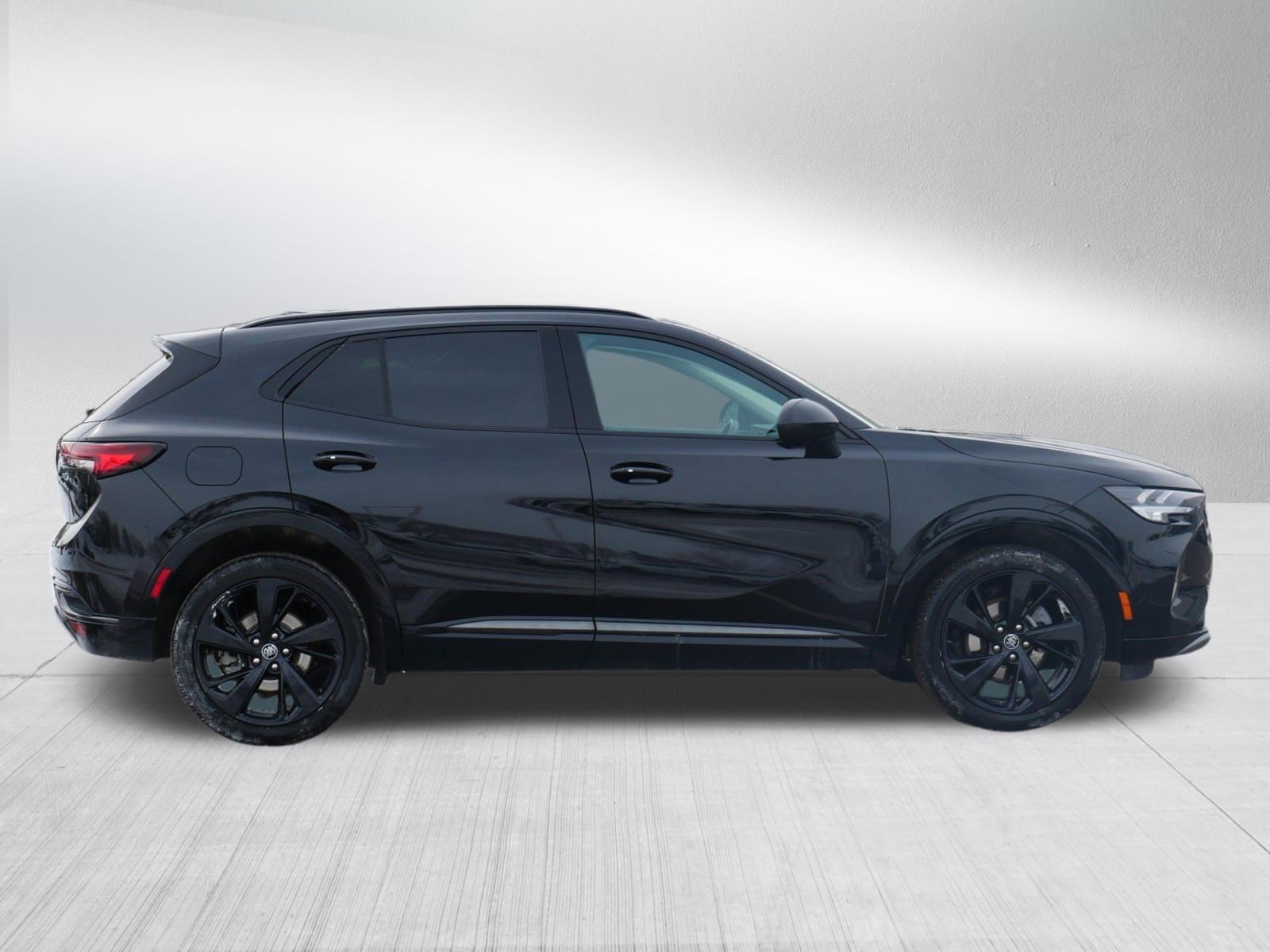 Used 2023 Buick Envision Essence w/ Technology Package I image 7