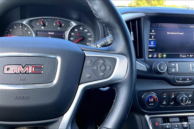 Used 2023 GMC Terrain SLT AWD/4WD image 12