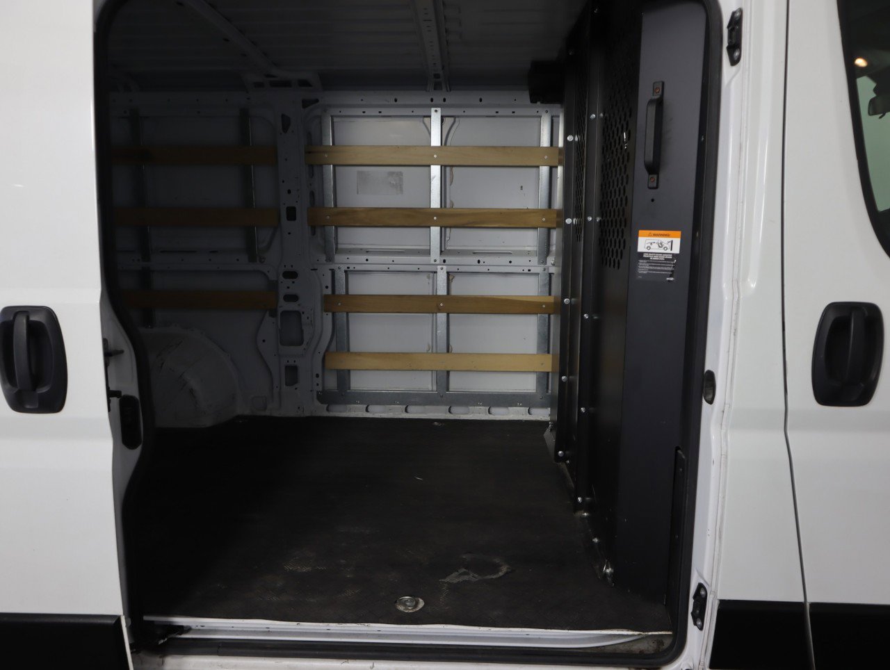 Used 2023 RAM ProMaster 2500 image 13