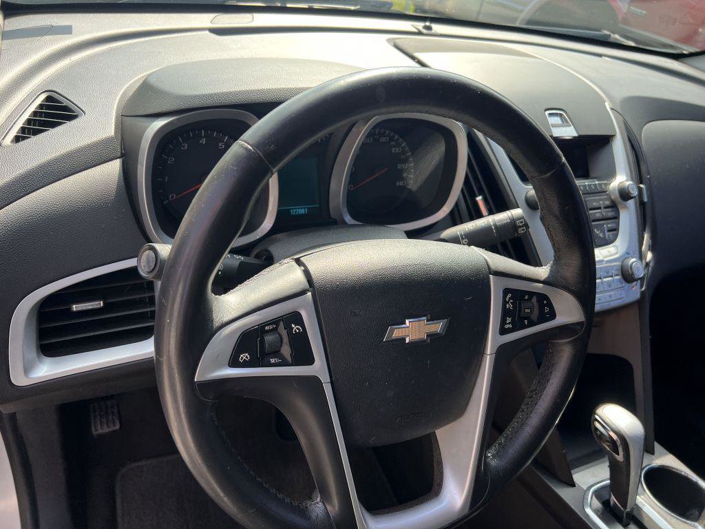 Used 2010 Chevrolet Equinox LTZ image 14